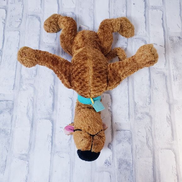 Two Scooby Doo Plush Toys - Picture 8 of 10
